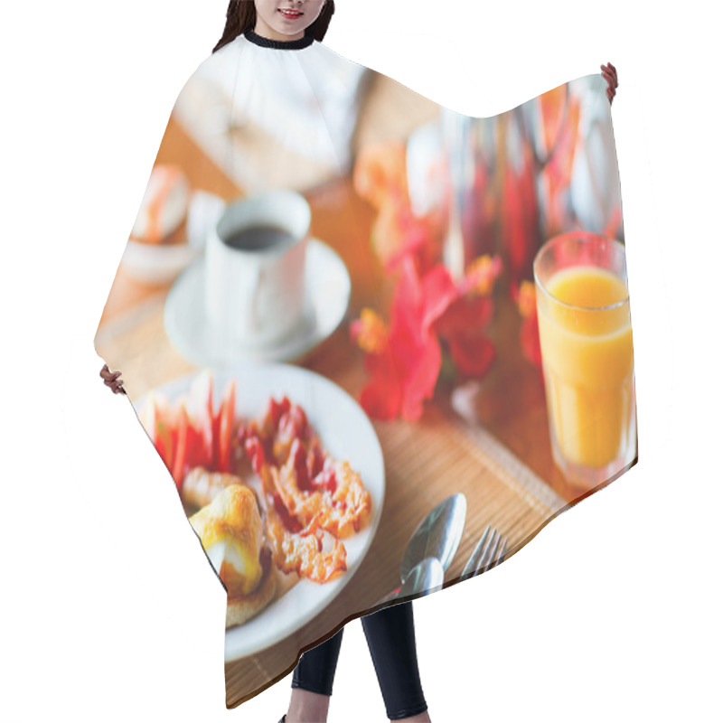 Personality  Delicious Eggs Served For Breakfast Hair Cutting Cape