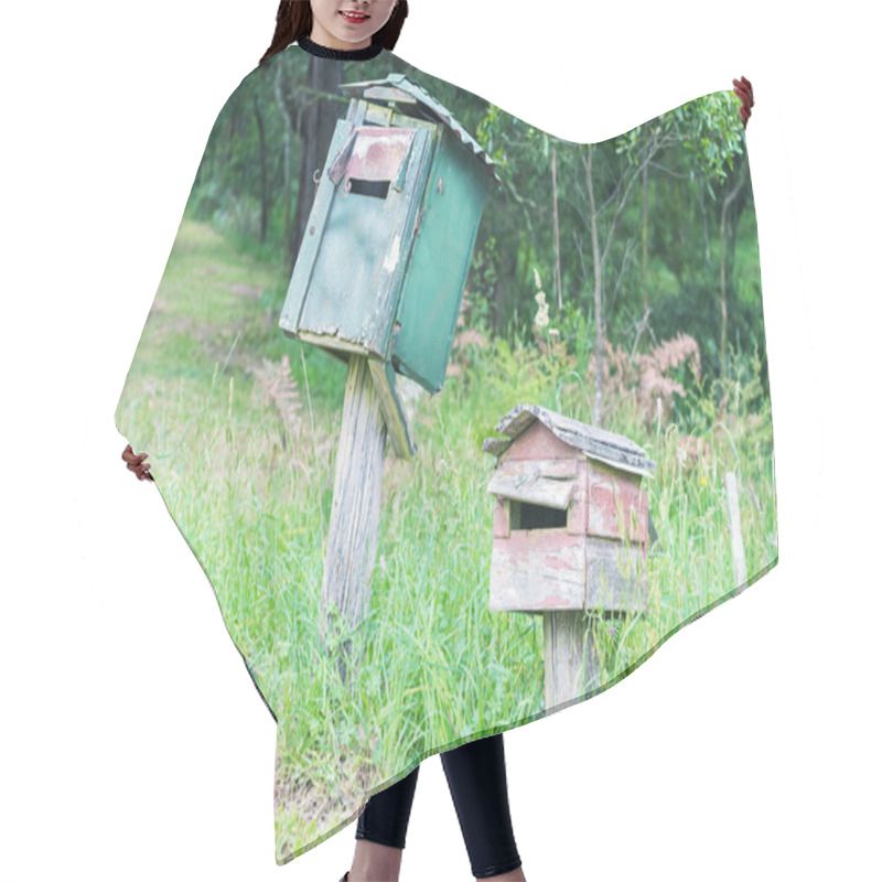 Personality  Rural Old Mailboxes Hair Cutting Cape