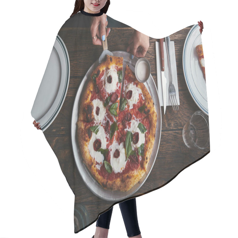 Personality  Cropped Shot Of Serving Freshly Baked Pizza At Restaurant Hair Cutting Cape