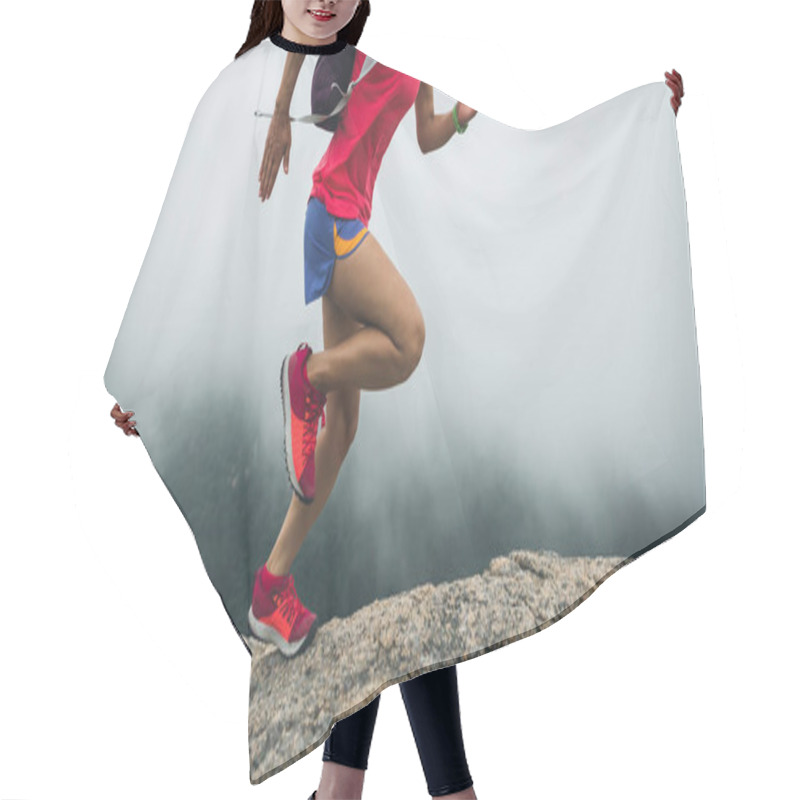 Personality  Woman Ultra Marathon Runner Running Up To The Seaside Mountain Top Hair Cutting Cape