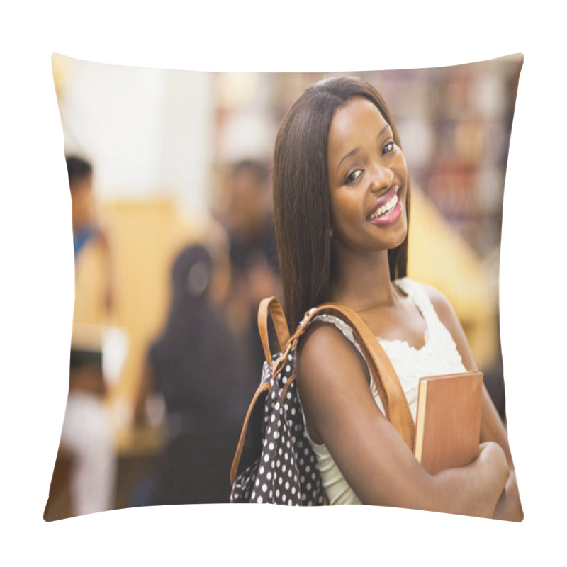 Personality  Beautiful Female African American University Student Portrait Pillow Covers