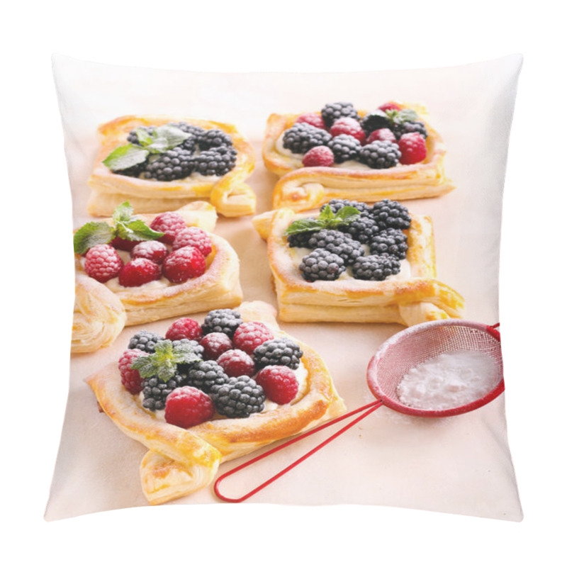 Personality  Puff Pastry Cakes With Cream Filling Pillow Covers