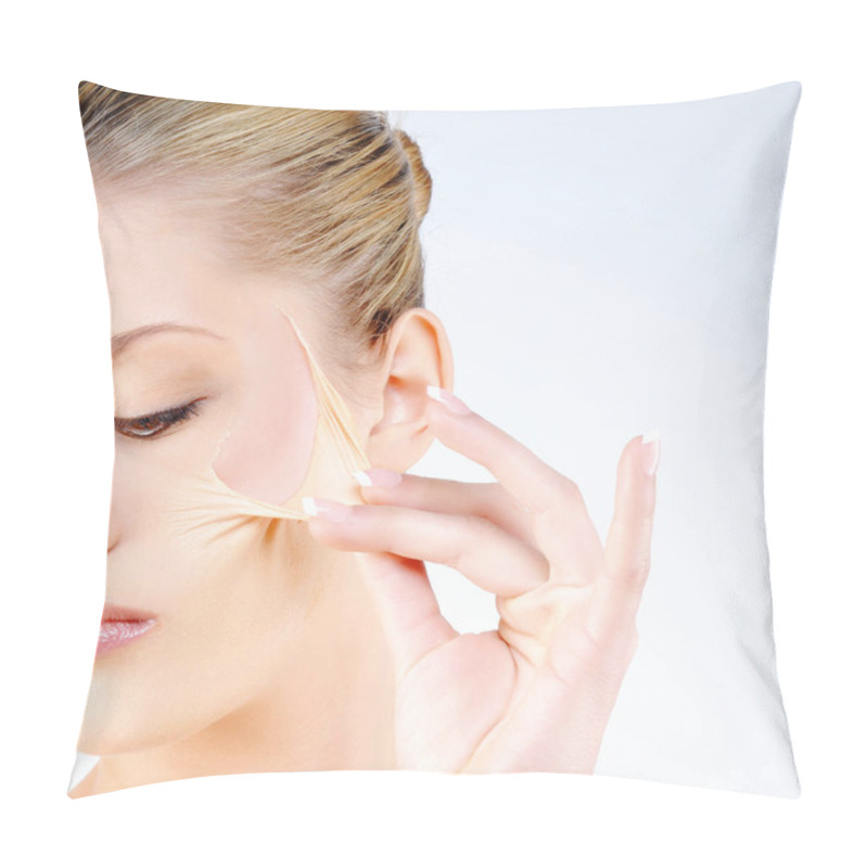 Personality  Beautiful Woman Skin Care Pillow Covers