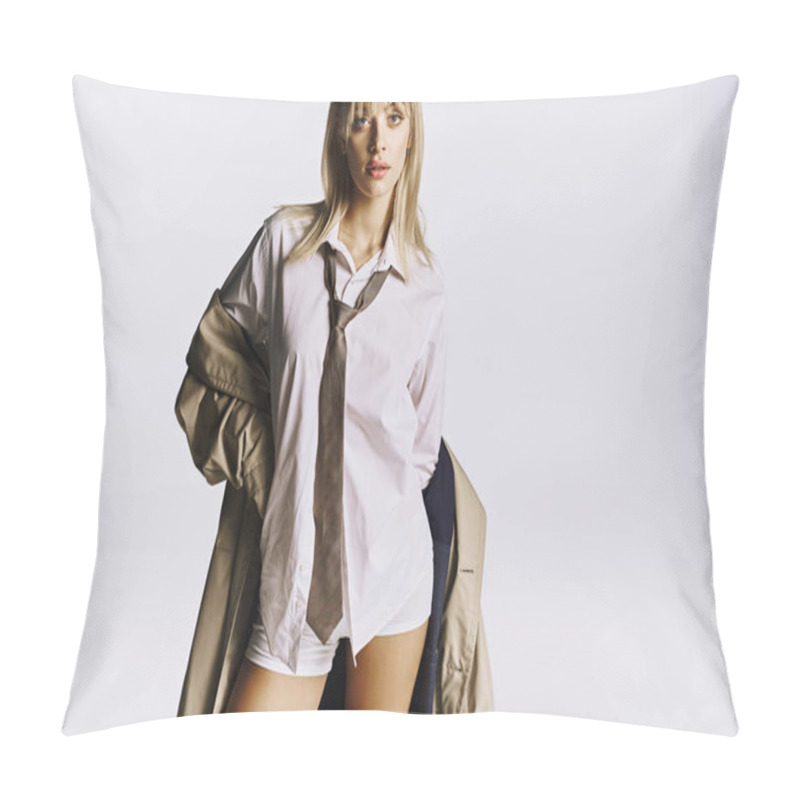 Personality  Attractive Woman In Short Shorts And Tie-shirt Posing Against A White Backdrop. Pillow Covers