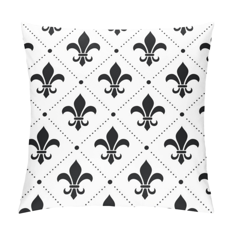 Personality  French Damask Background - Fleur De Lis Black Pattern On White Pillow Covers