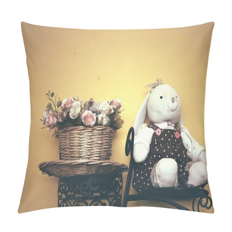 Personality  Beautiful Rose Of Artificial Flowers With Dolls Pillow Covers