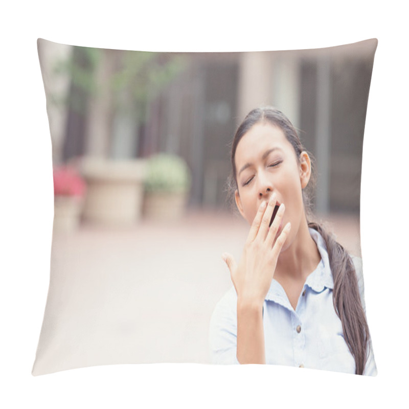 Personality  Sleepy Young Business Woman Yawning Pillow Covers