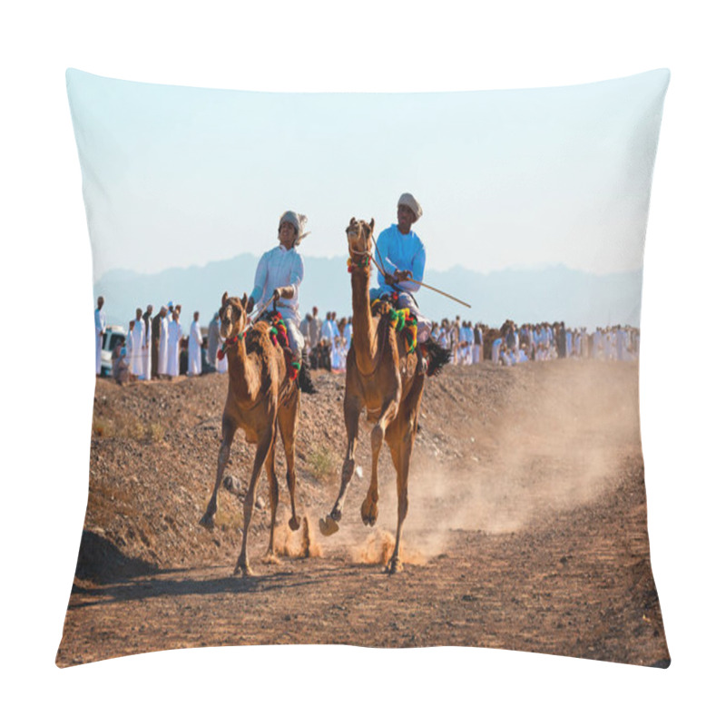 Personality  Oman, January 9, 2021. A Traditional Camel Race Event Is Being Held. Two Camel Riders Race With Each Other As A Huge Crowd Of Omani Local People Spectate The Event. Pillow Covers