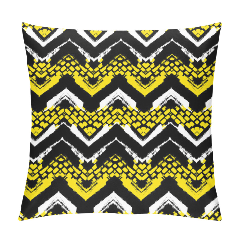 Personality  Chevron Hand Painted Vector Seamless Pattern Pillow Covers