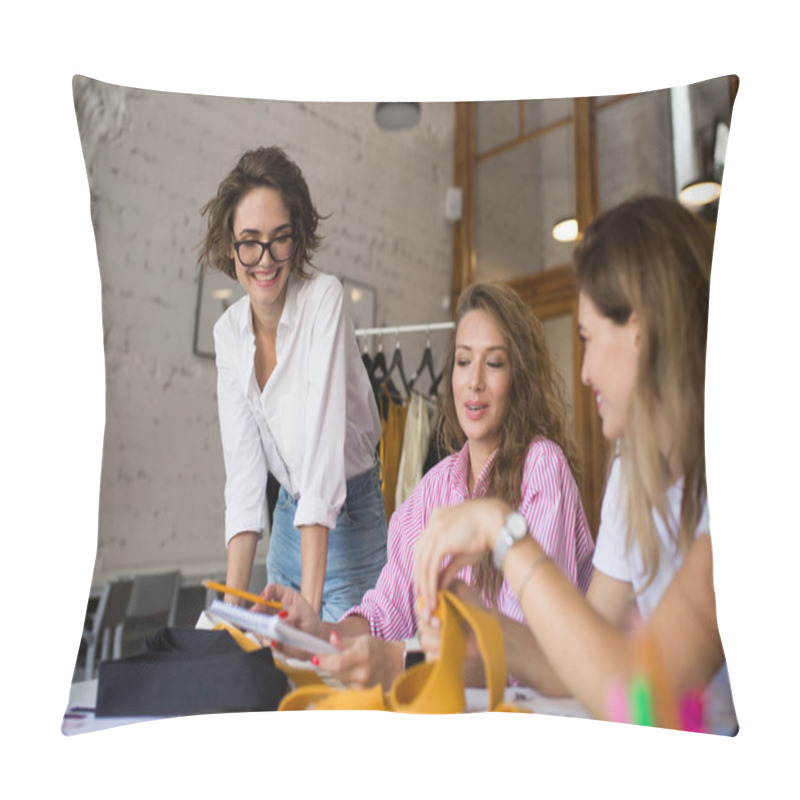 Personality  Pretty Smiling Girl In Eyeglasses And White Shirt Leaning On Table Happily Working With Colleagues At Work. Group Of Young Creative Women Spending Time Together In Modern Cozy Office Pillow Covers