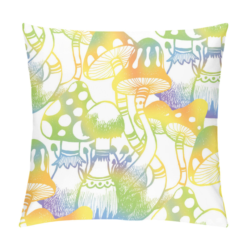 Personality  Seamless Pattern With Psychedelic Rainbow Mushroom. Hippie Esoteric Background. Pillow Covers