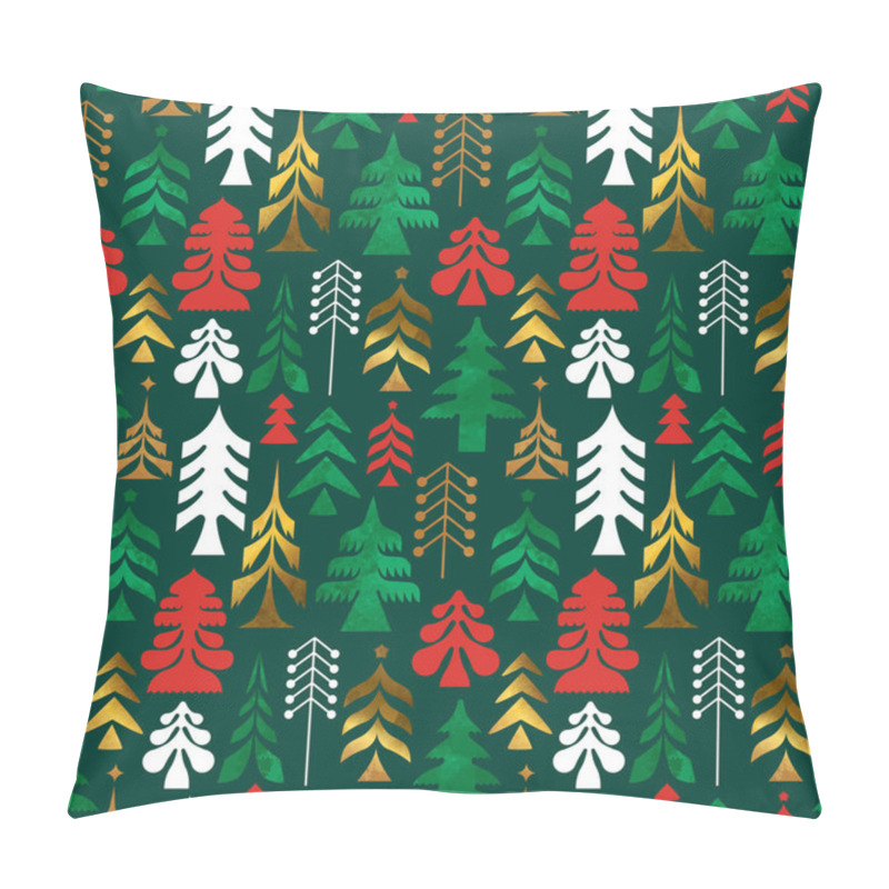 Personality  Christmas Holiday Seamless Pattern Of Traditional Scandinavian Folk Pine Tree Decoration In Luxury Gold Foil Texture. Retro Nordic Background For Wrapping Paper, Fabric Print Or Greeting Card Design. Pillow Covers