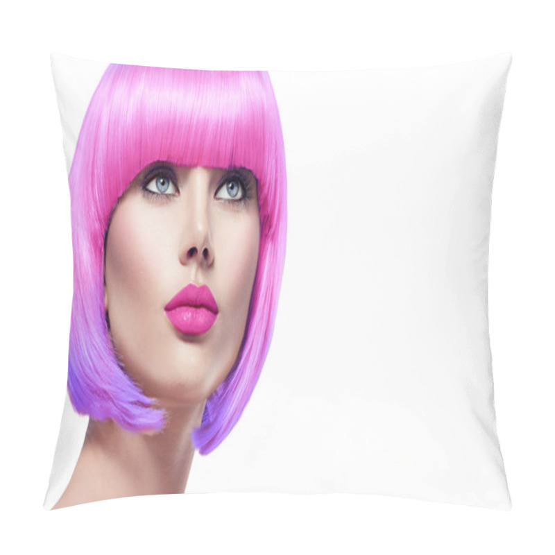 Personality  Model With Short Pink Hair Pillow Covers