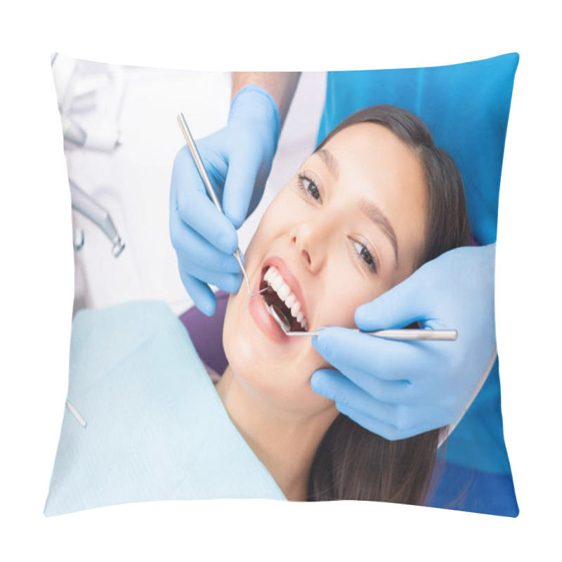 Personality  Attractive Young Woman In A Dental Clinic With A Male Dentist. Healthy Teeth Concept. Pillow Covers