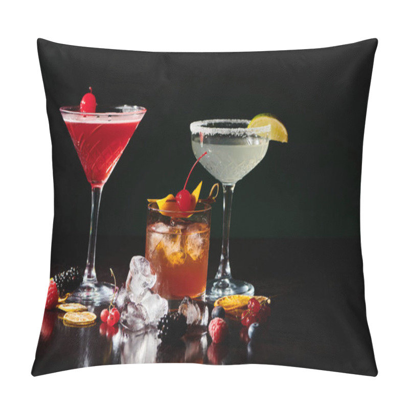 Personality  Set Of Three Thirst Quenching Esthetic Cocktails With Ice Cubes And Berries, Concept Pillow Covers