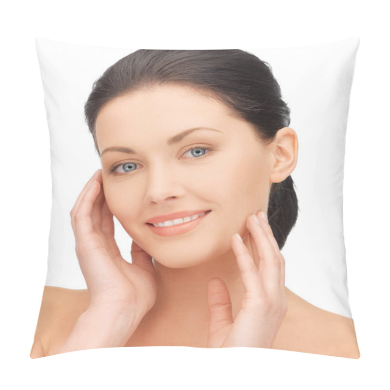 Personality  Bright Closeup Portrait Picture Of Beautiful Woman Pillow Covers