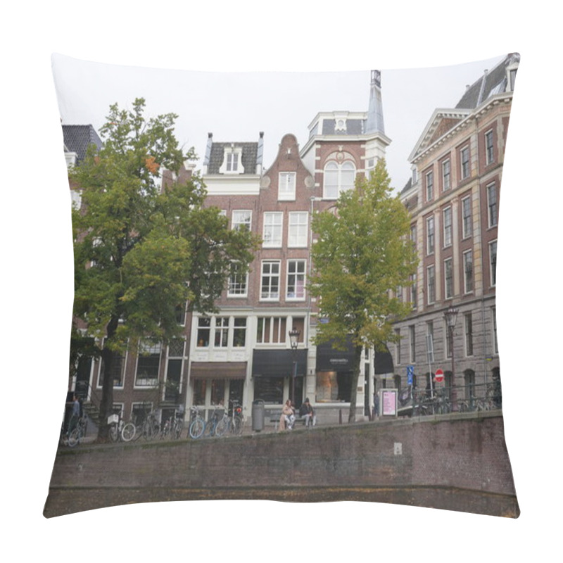 Personality  Amsterdam, North Holland, The Netherlands, October 2th, 2024: Canal Houses In Downtown Amsterdam, Iconic Historic Dutch Architecture, Street Views. Traditional Houses. Pillow Covers