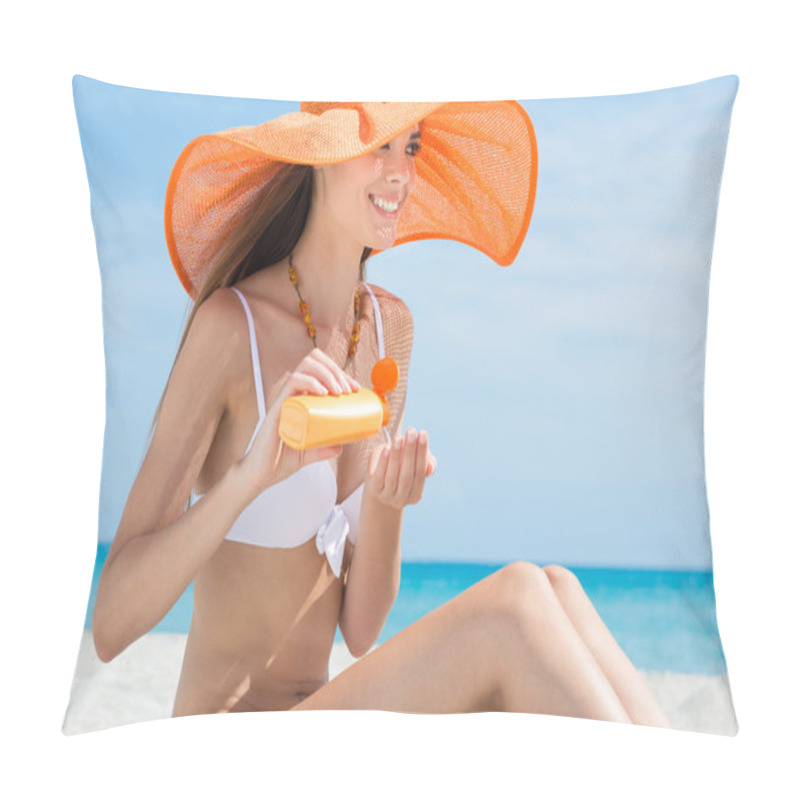 Personality  Smiling Girl At Beach Applying Sun Protection Cream Pillow Covers