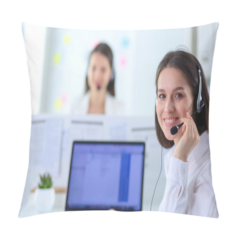 Personality  Smiling Businesswoman Or Helpline Operator With Headset And Computer At Office Pillow Covers