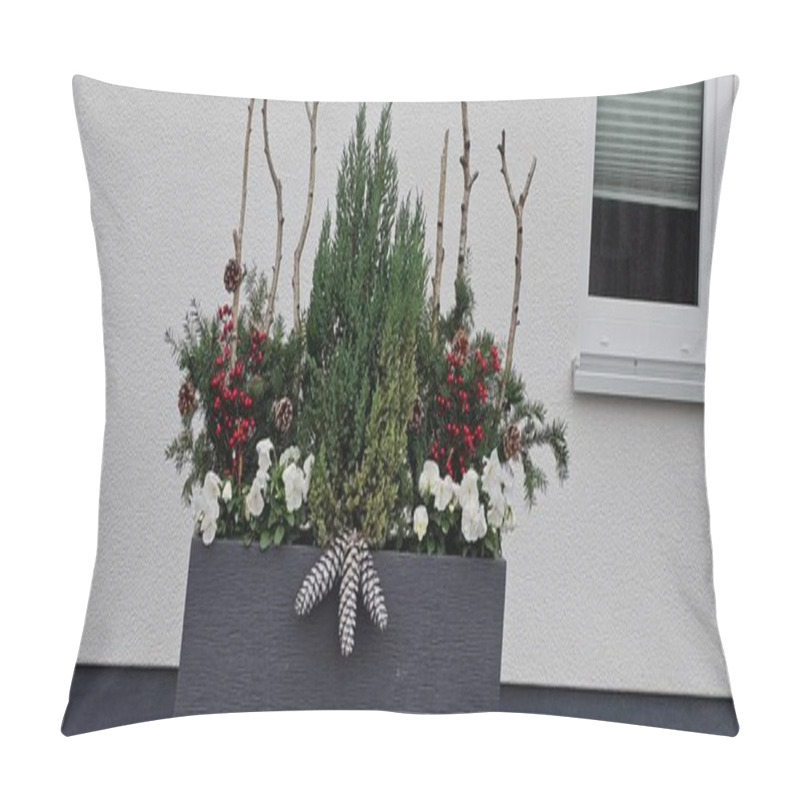 Personality  Winter Holiday Decoration With Natural Elements In A Planter Pillow Covers