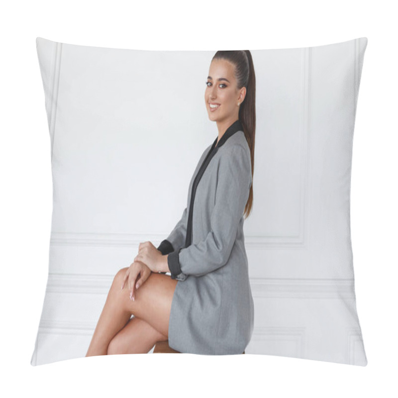 Personality  Cheerful Girl In Elegant Suit, With Make-up, Hair Arranged In A Ponytail, Seated In Profile, Looking At Camera, Isolated On A White Background. Horizontal View With Space For Text. Pillow Covers