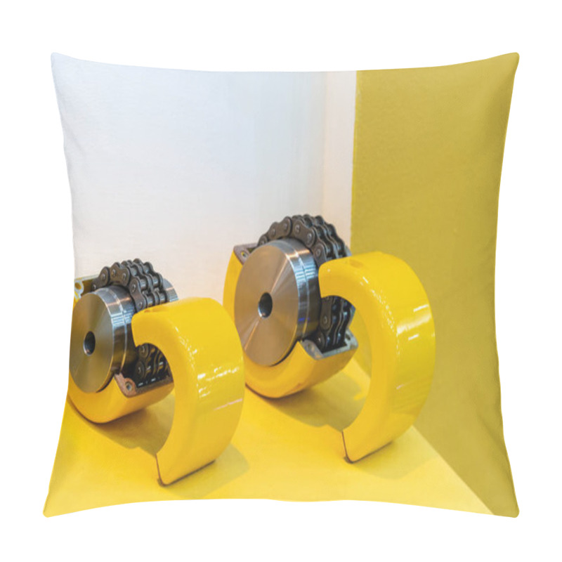 Personality  New Flexible Chain Coupling For Transmission Power In Industrial Work (two-strand Roller Chains Around Two Sprockets Type) Pillow Covers