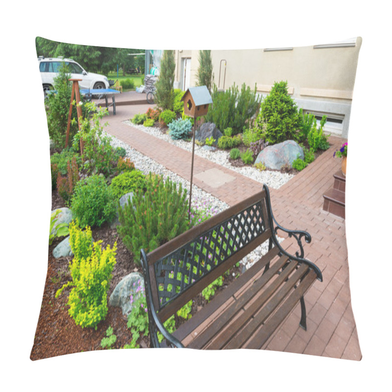 Personality  A Beautiful Home Garden Pillow Covers