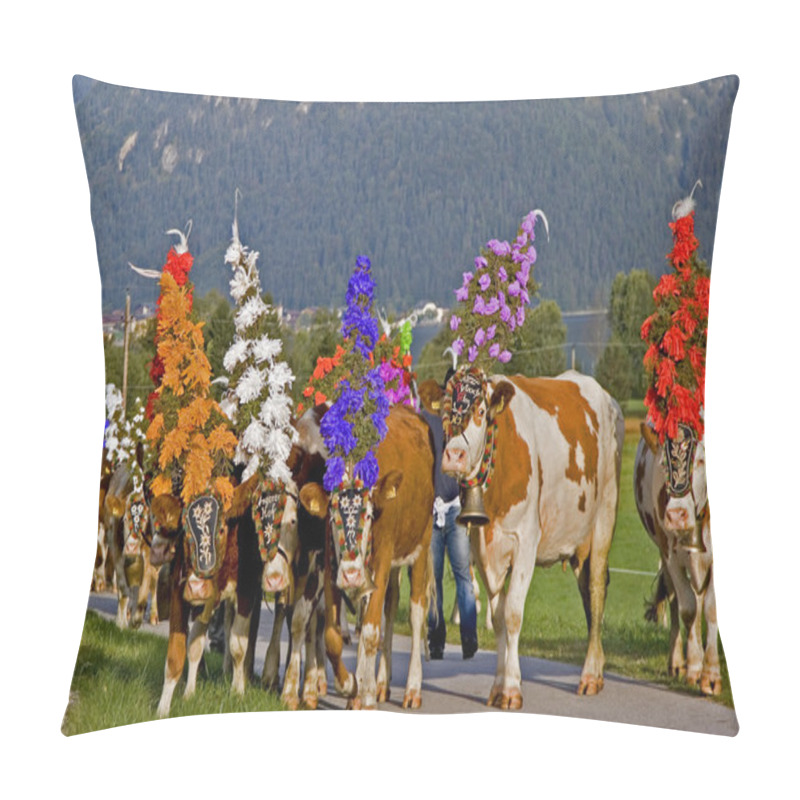 Personality  Cattle Drive Pillow Covers