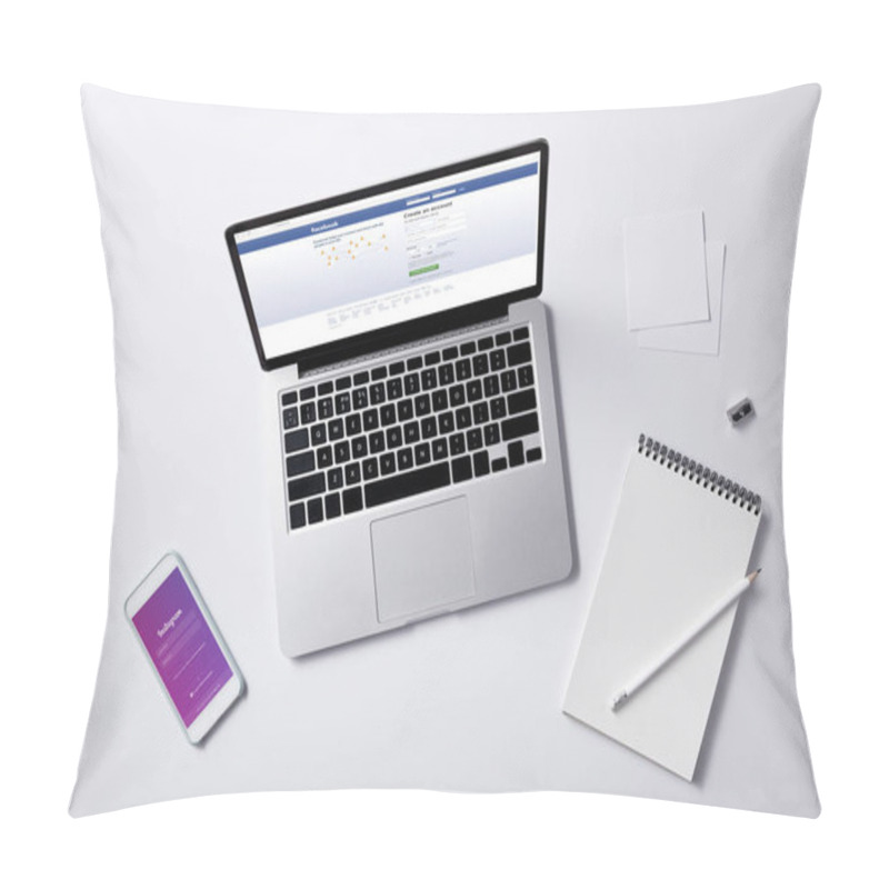 Personality  Top View Of Laptop With Facebook Website On Screen And Smartphone With Instagram App On White Tabletop Pillow Covers