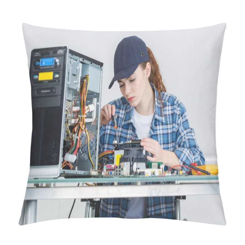 Personality  Young Pretty Woman Repairing Computer Pillow Covers