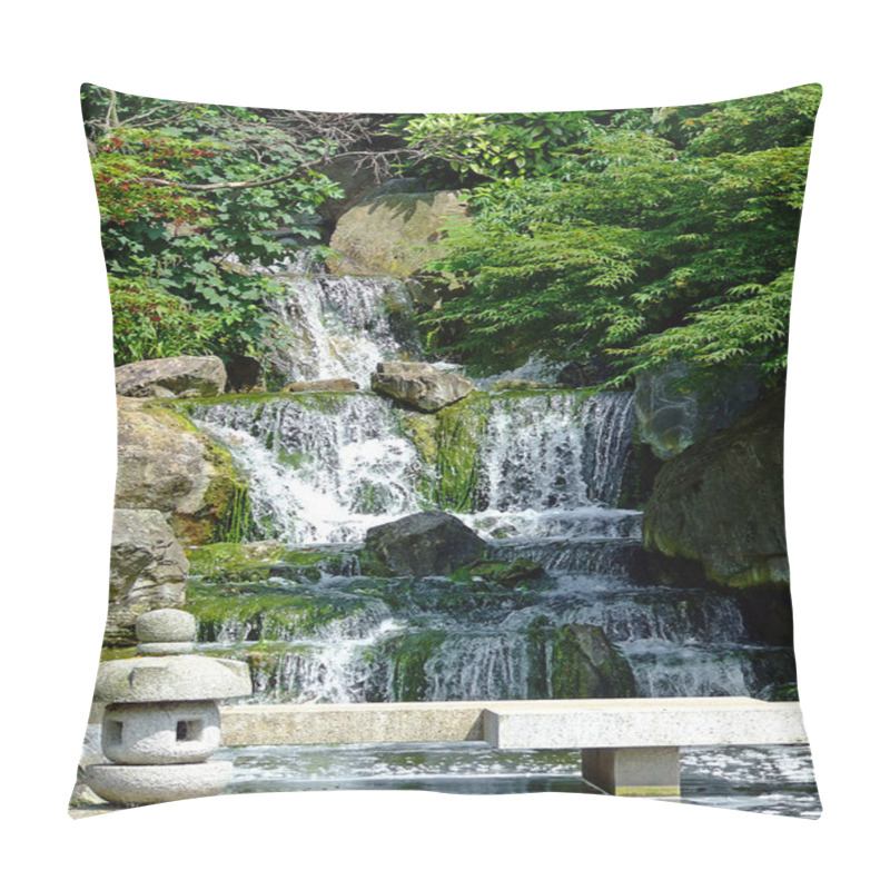 Personality  Japanese Garden Pillow Covers