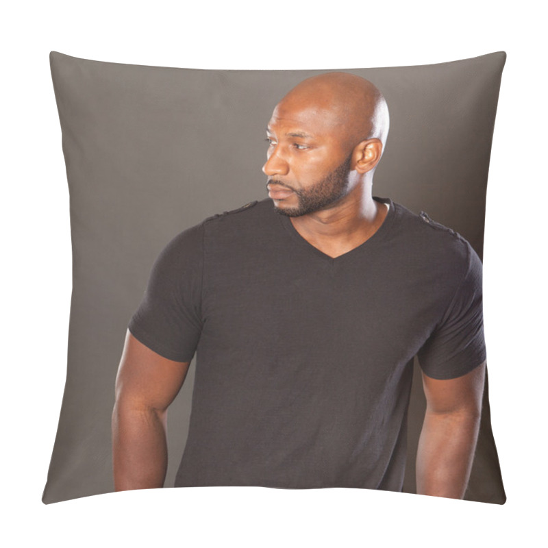 Personality  Handsome Athletic Black Man Casually Posing In A Black Shirt Pillow Covers