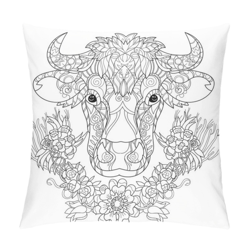 Personality  Hand Drawn Doodle Outline Cow Head Pillow Covers