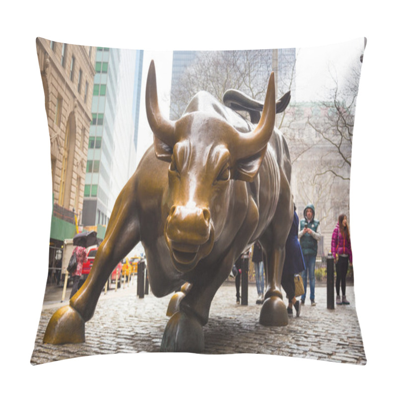 Personality  Charging Bull In Lower Manhattan, NY. Pillow Covers