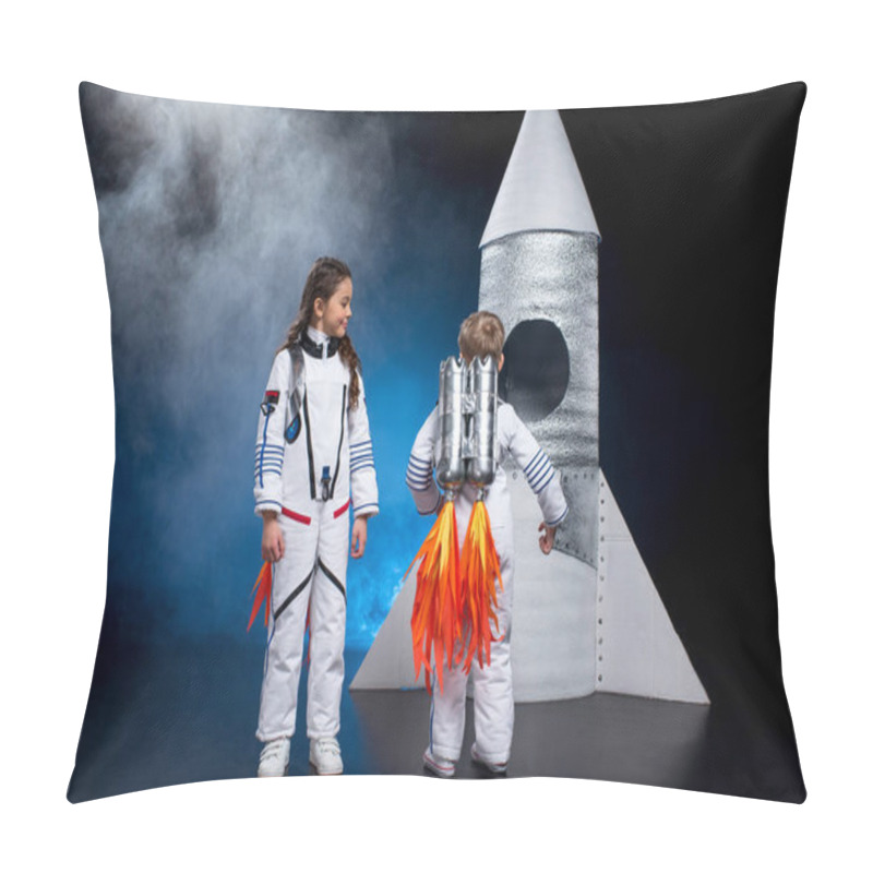 Personality  Kids Playing Astronauts Pillow Covers