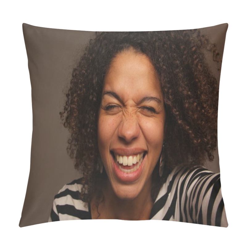 Personality  Beautiful Happy Afro Woman Pillow Covers