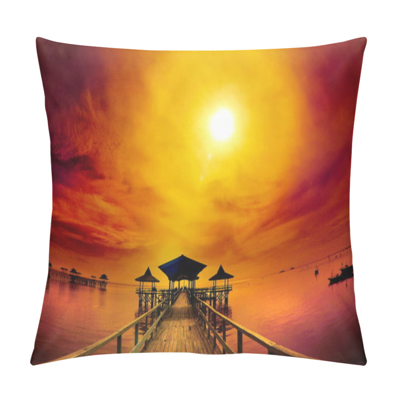 Personality  Exotic Wooden Pier And Ocean Under Cloudy Sunrise Pillow Covers