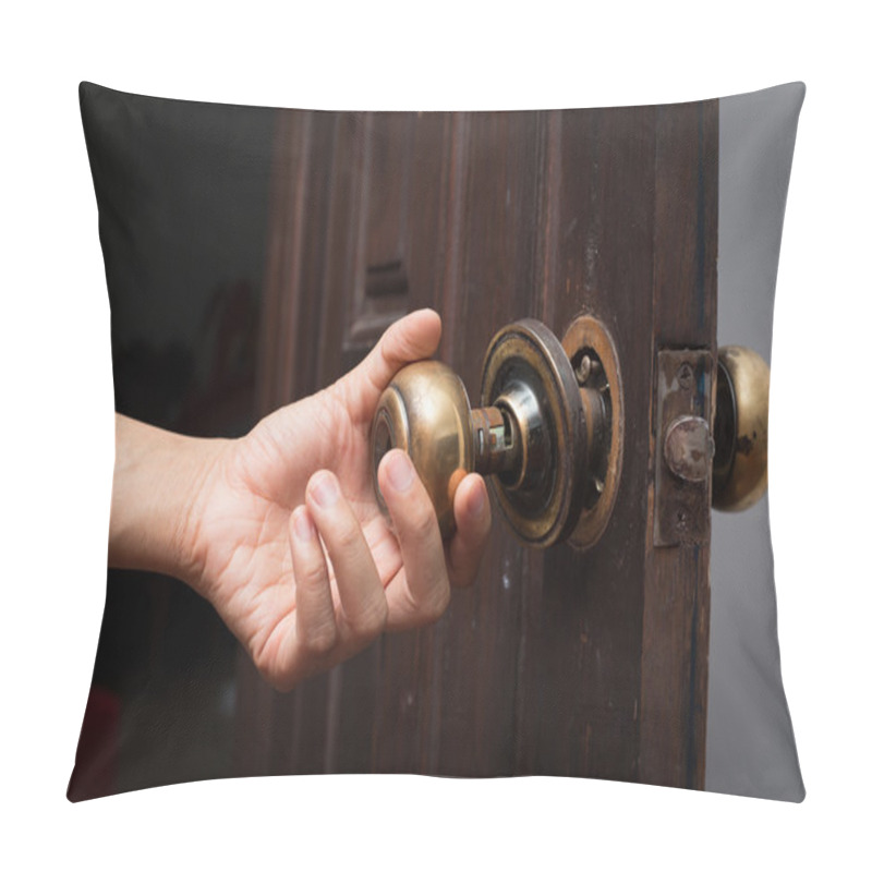 Personality  Broken Door Knob Pillow Covers