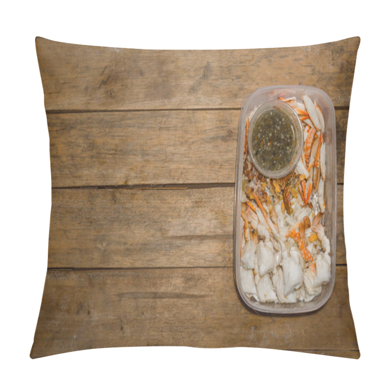 Personality  Crab Meat In Crab Is Ready To Eat Pillow Covers