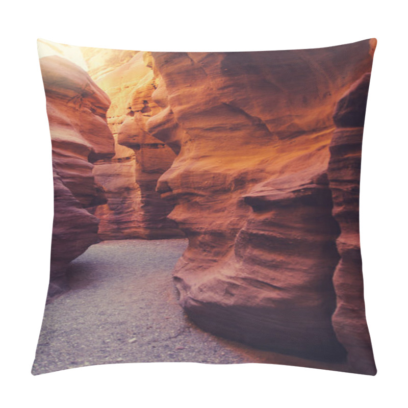 Personality  The Red Canyon. Geological Attraction In The Eilat Mountains, Is Pillow Covers