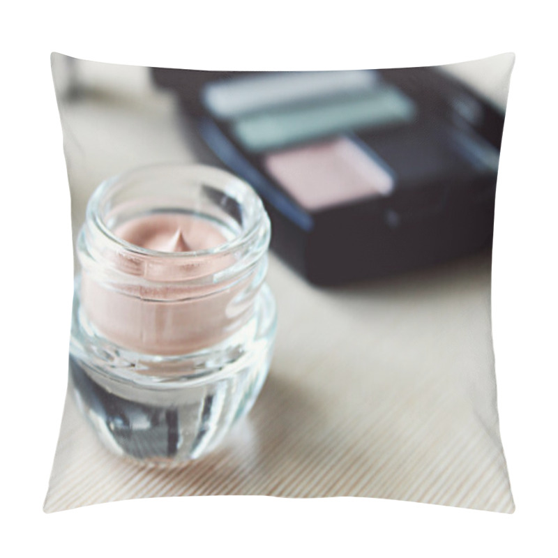 Personality  Set Of Eyeshadow And A Cream Primer On A Dressing Table Pillow Covers