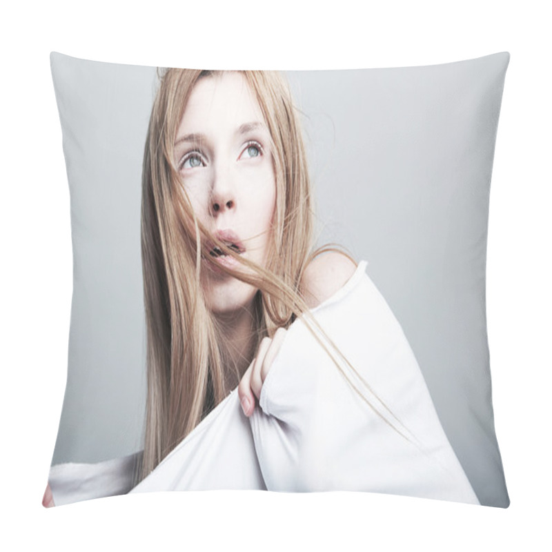 Personality  Nightmare - Frightened Lovely Woman Blonde In White Clothes Pillow Covers