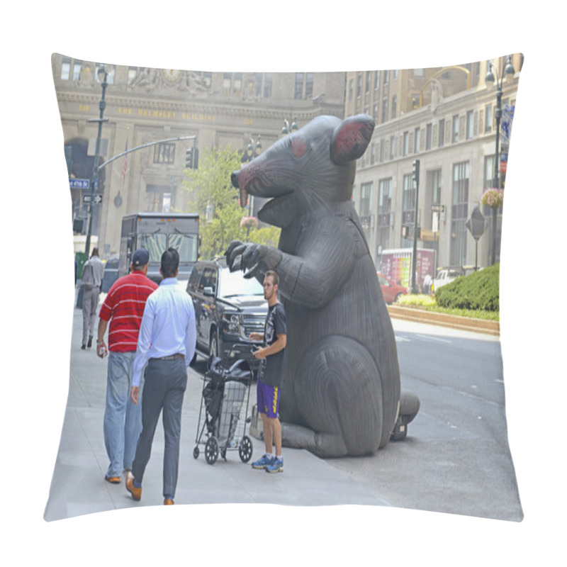 Personality  Inflatable Rat Known As Scabby The Rat, Used By A Labor Union Pillow Covers