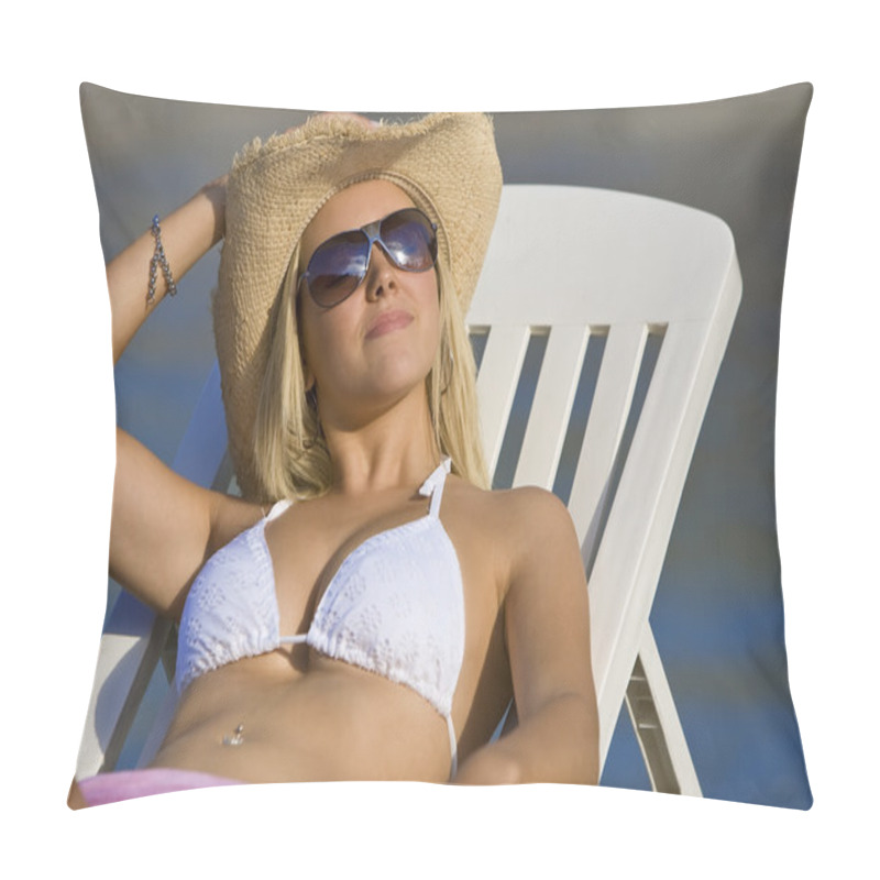 Personality  Sun Bathing Pillow Covers