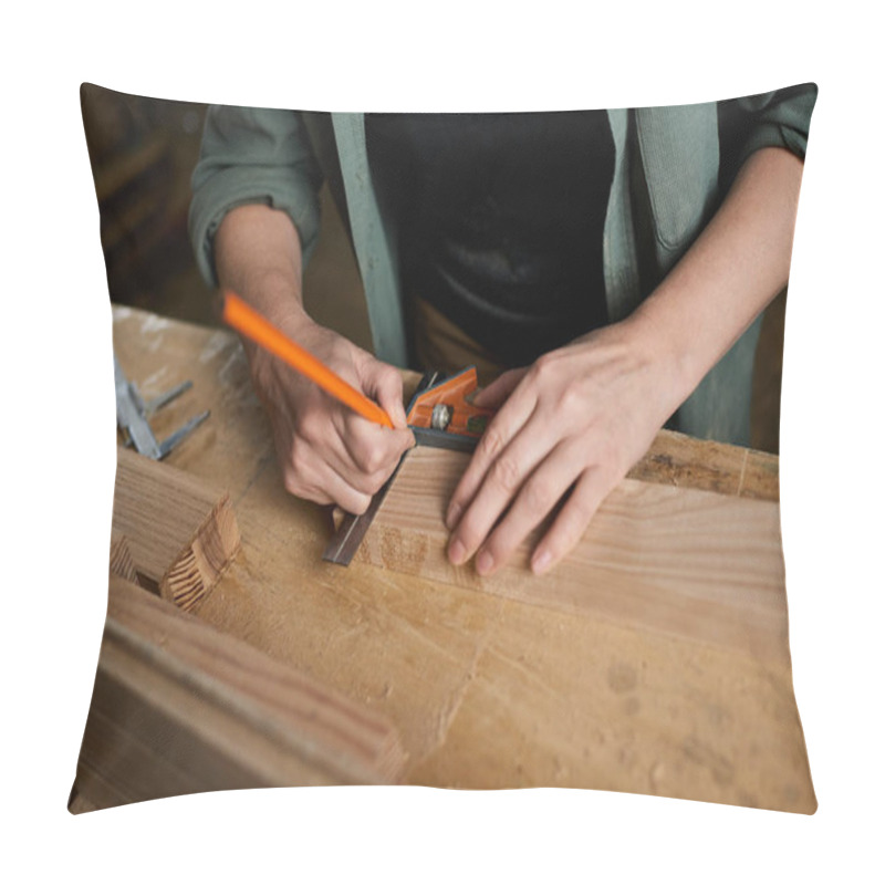 Personality  A Skilled Female Carpenter Focuses On Precision, Measuring And Marking Wood Carefully In Her Workspace. Pillow Covers