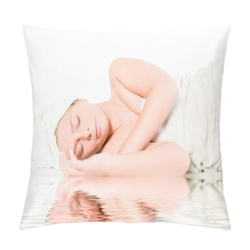 Personality  Wellness Girl Series Laying Down Asleep By The Water Pillow Covers