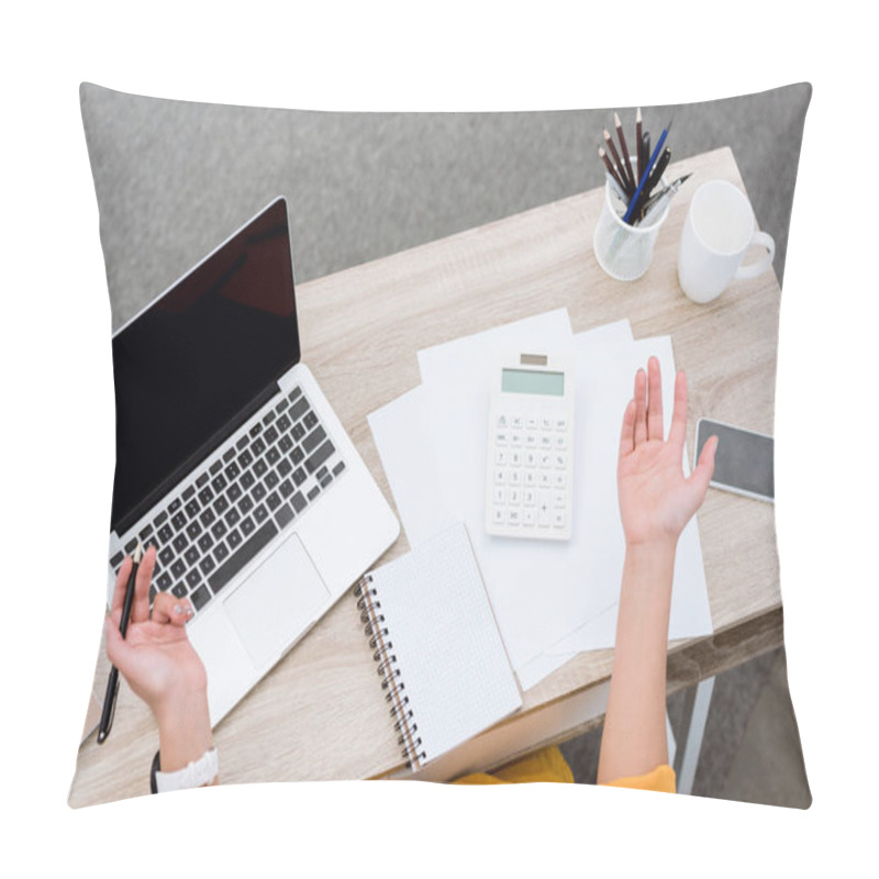 Personality  Cropped Shot Of Bewildered Woman Outstretching Hands At Workplace Pillow Covers