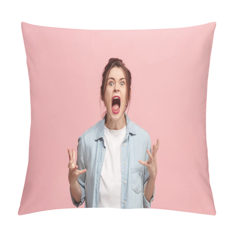 Personality  The Young Emotional Angry Woman Screaming On Pink Studio Background Pillow Covers