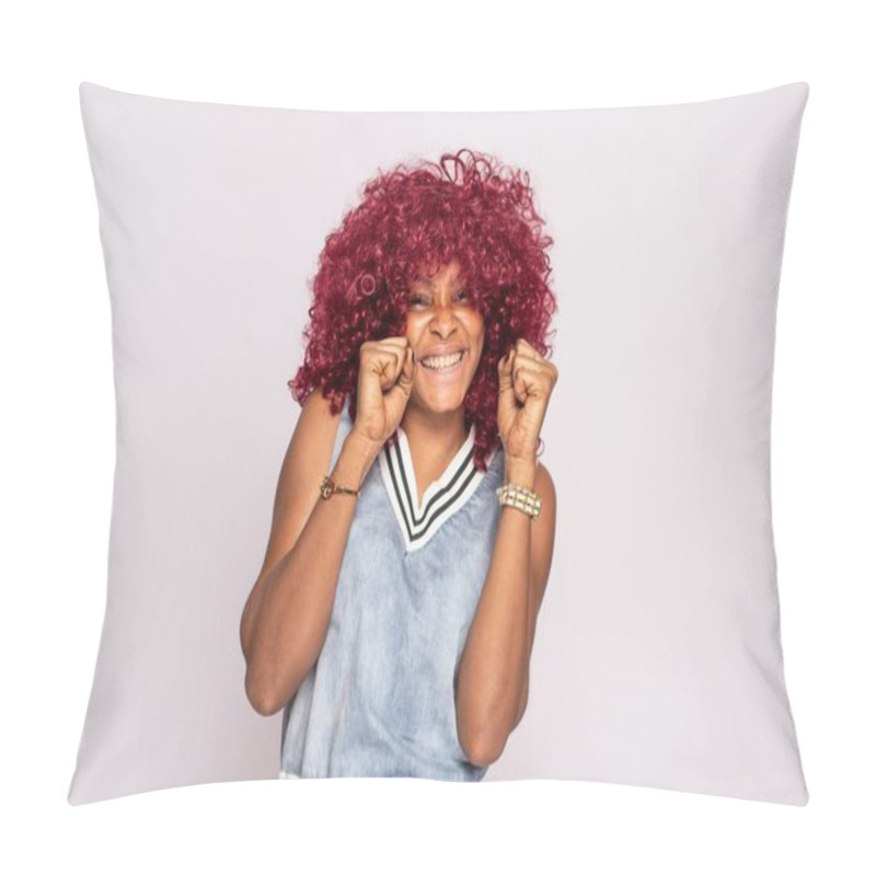 Personality  Beautiful Young Black Lady Feeling Excited And Happy Pillow Covers