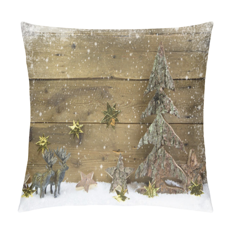 Personality  Wooden country style christmas background with reindeer and snow pillow covers